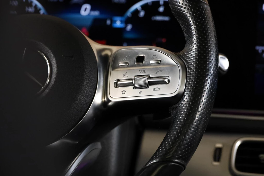 Mercedes-Benz GLE – foto 35