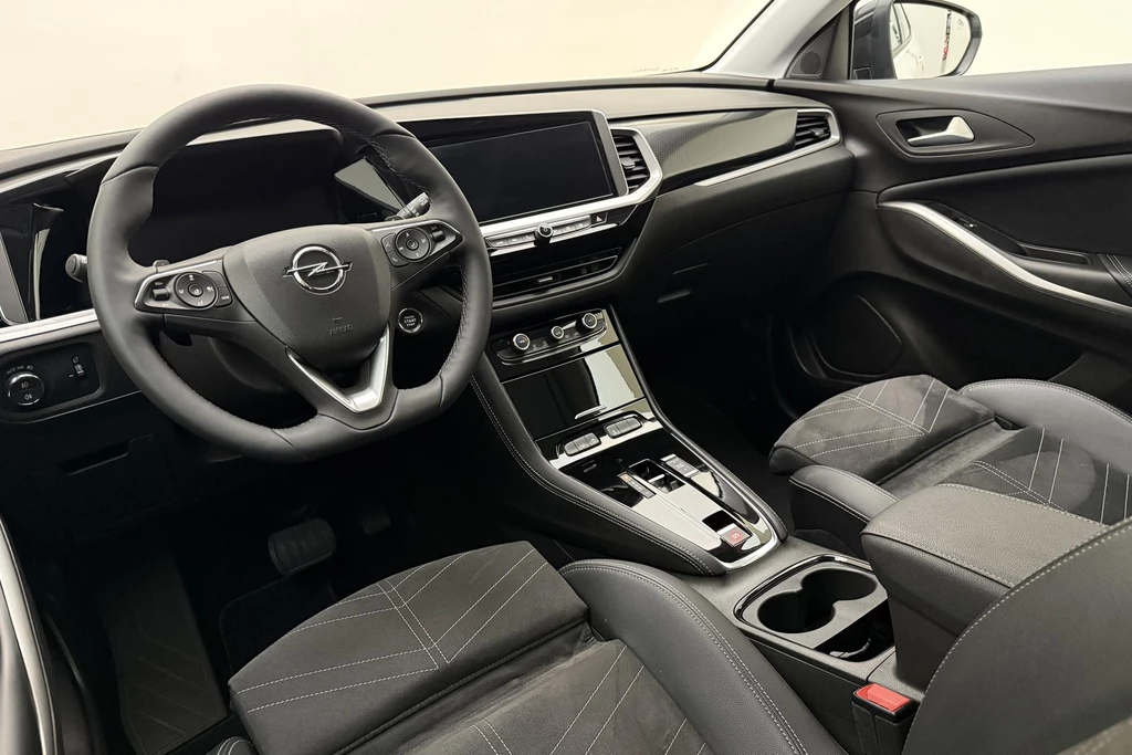 Opel Grandland – foto 12