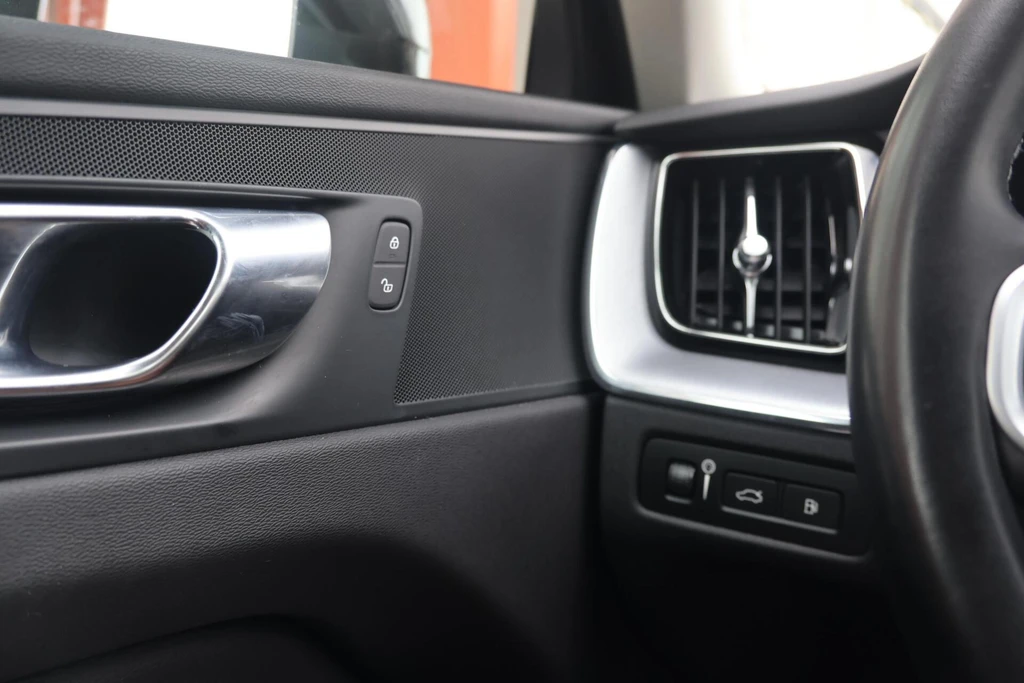 Volvo XC60 – foto 28
