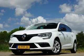 Renault Mégane Estate – thumbnail 1