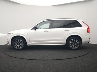 Volvo XC90 – thumbnail 3