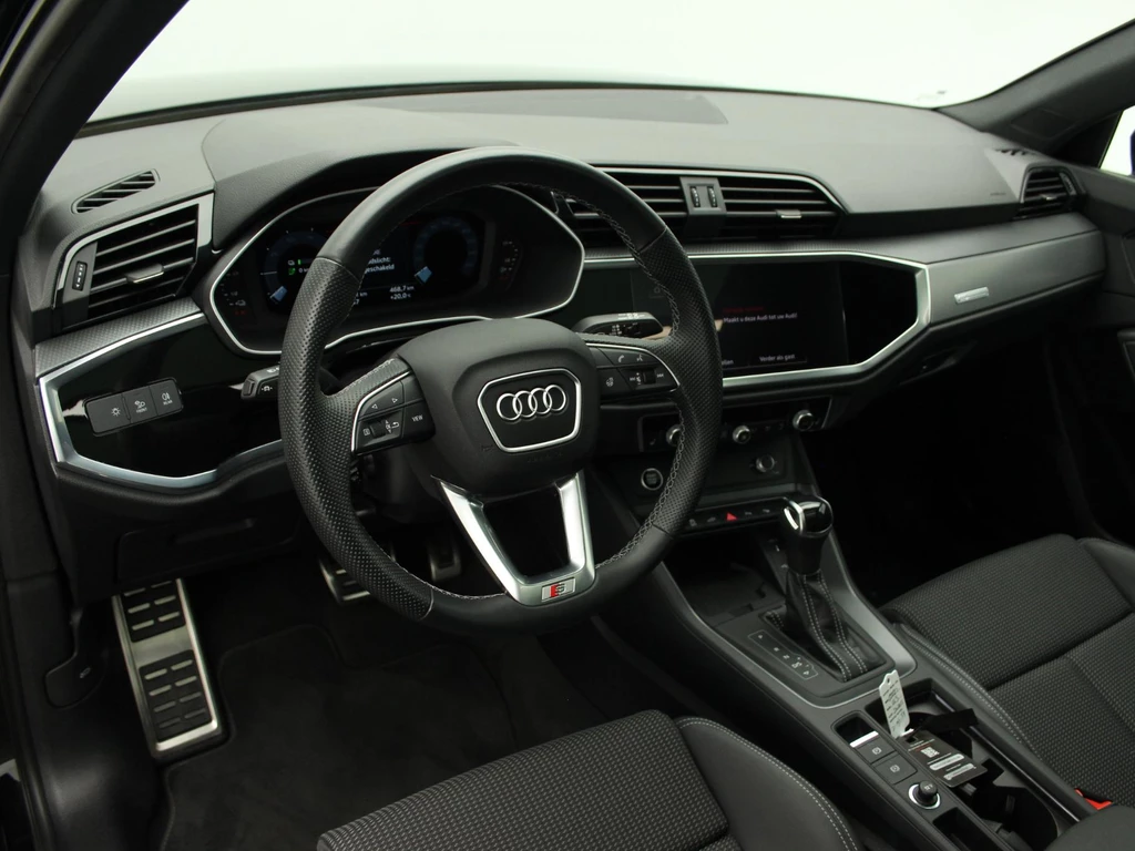 Audi Q3 – foto 10