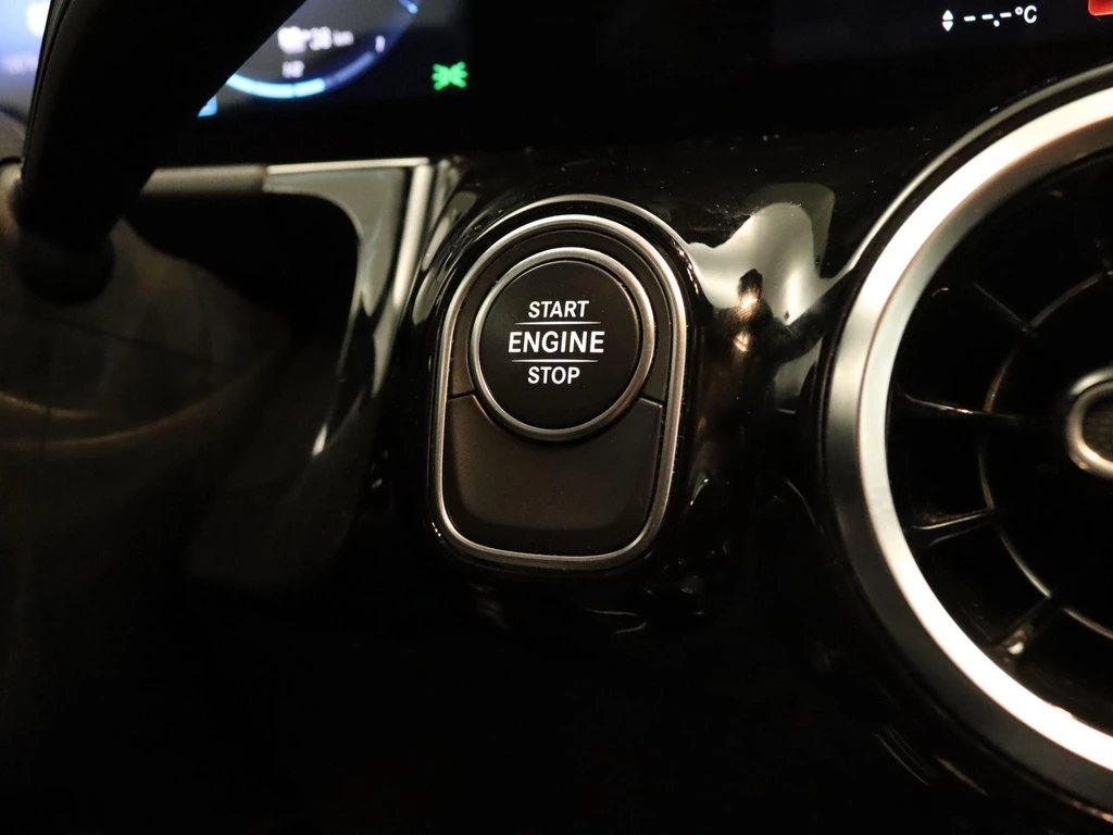 Mercedes-Benz GLA – foto 38