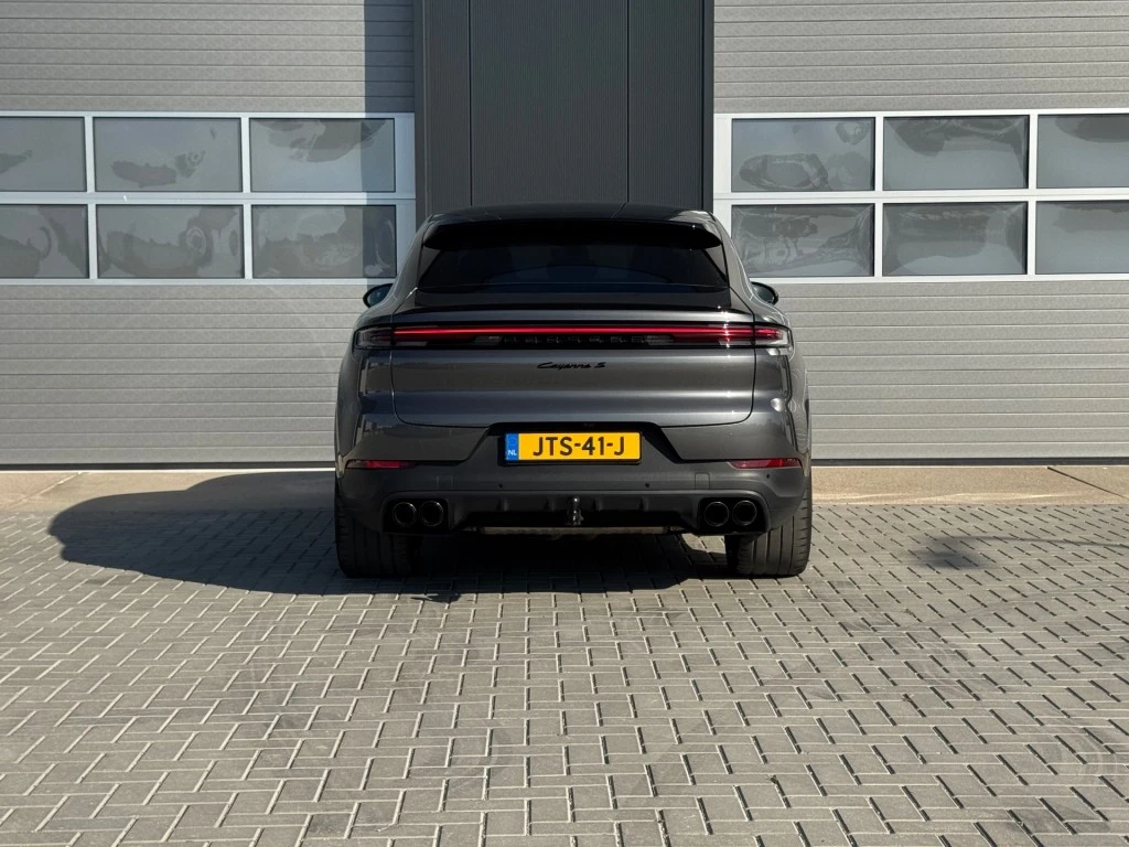 Porsche Cayenne – foto 12