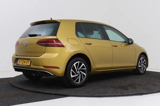 Volkswagen Golf – thumbnail 7