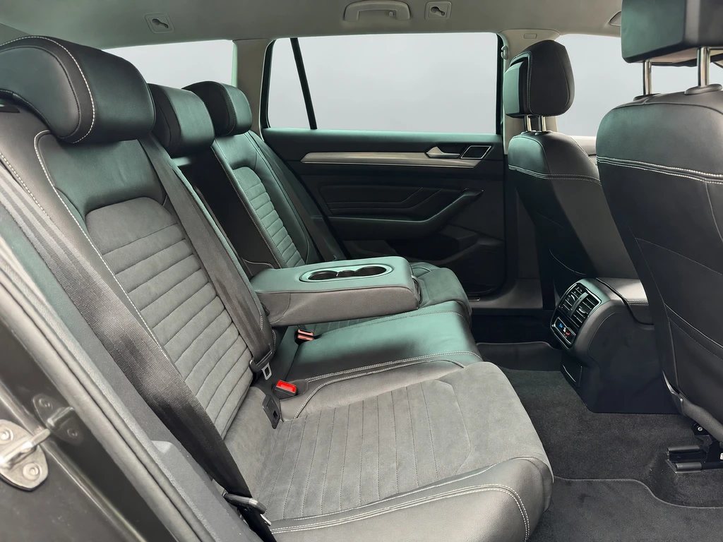 Volkswagen Passat – foto 19