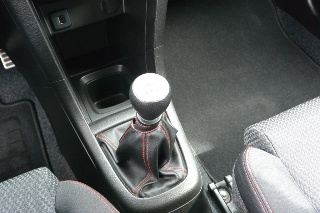 Suzuki Swift – foto 18