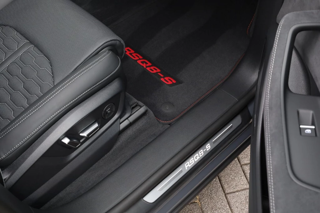 Audi RSQ8 – foto 31