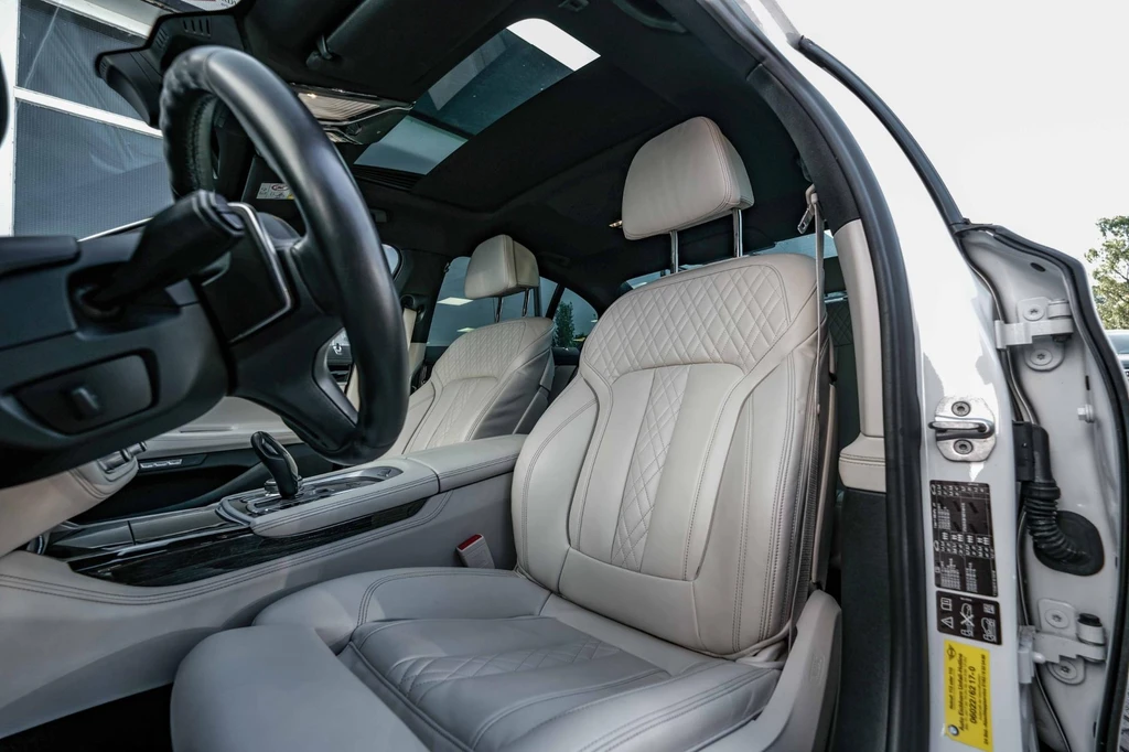 BMW 7 Serie – foto 24