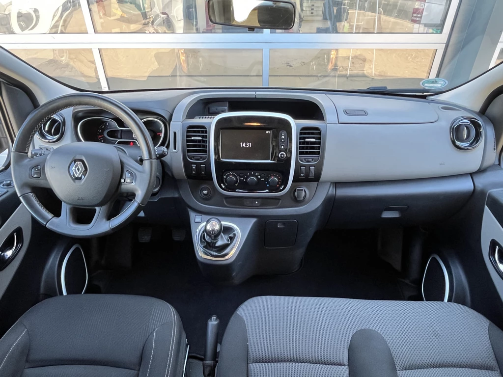 Renault Trafic – foto 11