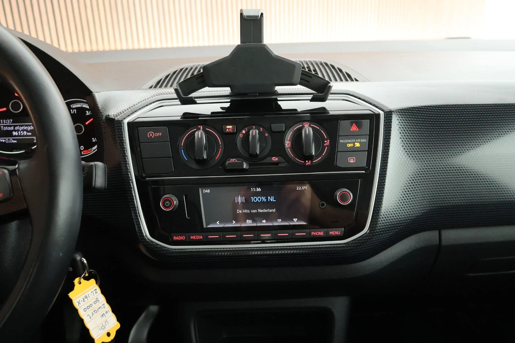 Volkswagen up! – foto 17