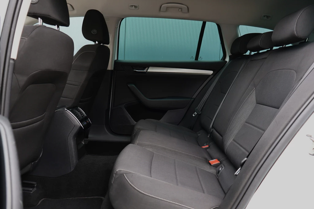 Škoda Superb – foto 10