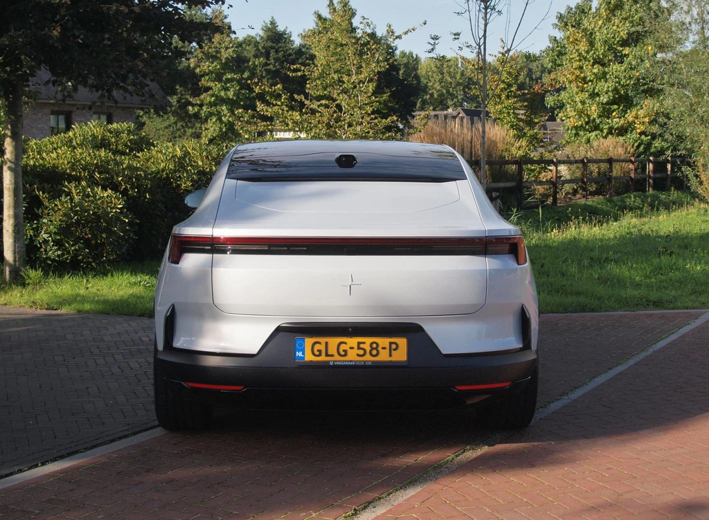 Polestar 4 – foto 5