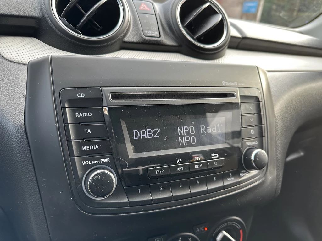 Suzuki Swift – foto 18