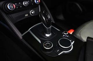 Alfa Romeo Stelvio – thumbnail 32
