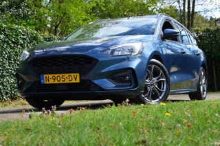 Ford Focus – thumbnail 2