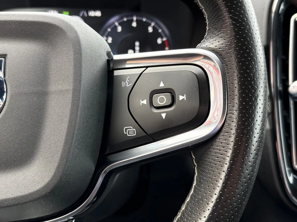 Volvo XC40 – foto 17