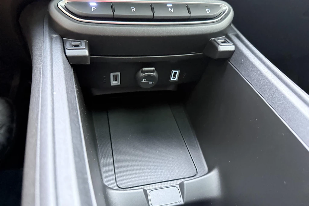Jeep Avenger – foto 30