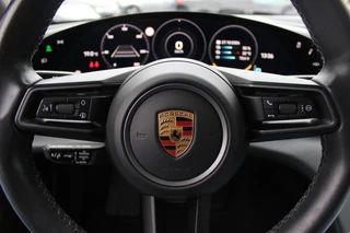 Porsche Taycan – thumbnail 36