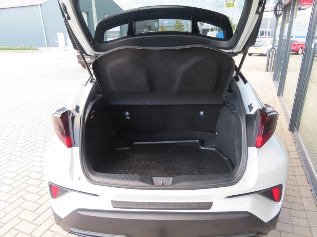 Toyota C-HR – foto 9