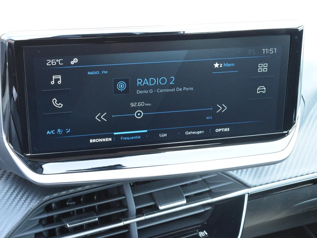 Peugeot 208 – foto 10