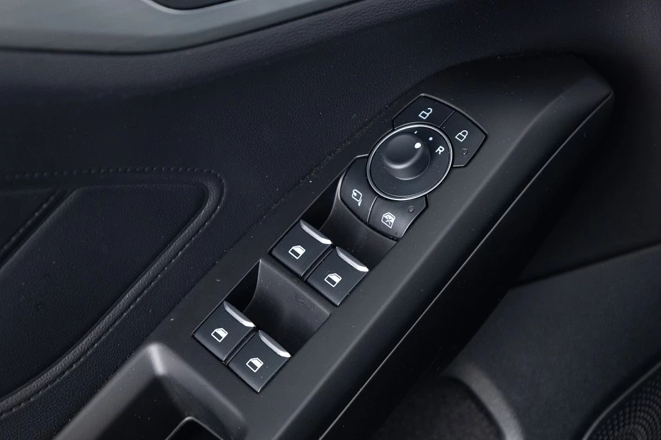 Ford Focus – foto 16