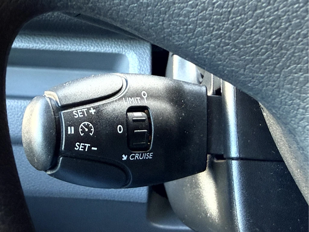 Peugeot e-Expert – foto 18