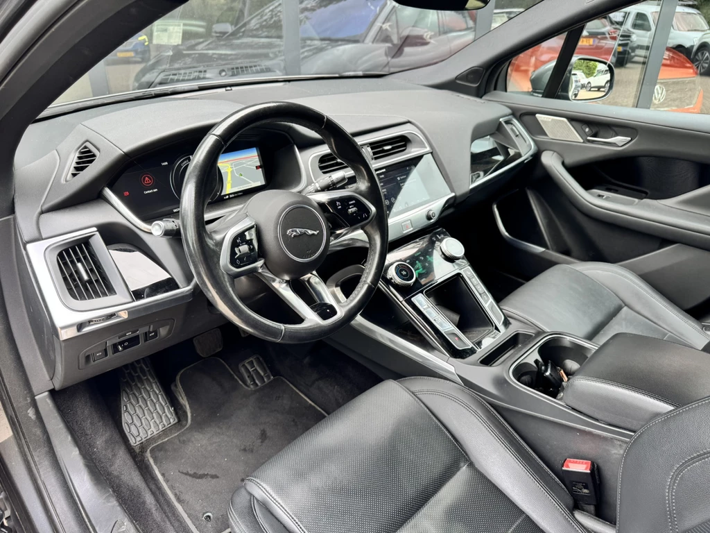 Jaguar I-PACE – foto 9