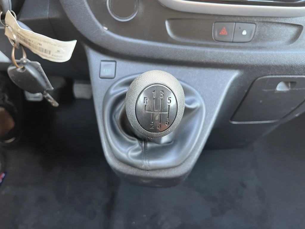Renault Trafic – foto 28
