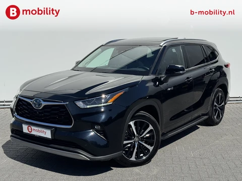 Toyota Highlander 2.5 AWD Hybrid Premium First Edition 7p. Trekhaak 2.000KG | Panorama dak | Head-Up Display | Treeplanken | Adaptive Cruise Control | Voor/achter Stoelverwarming | 360 Camera