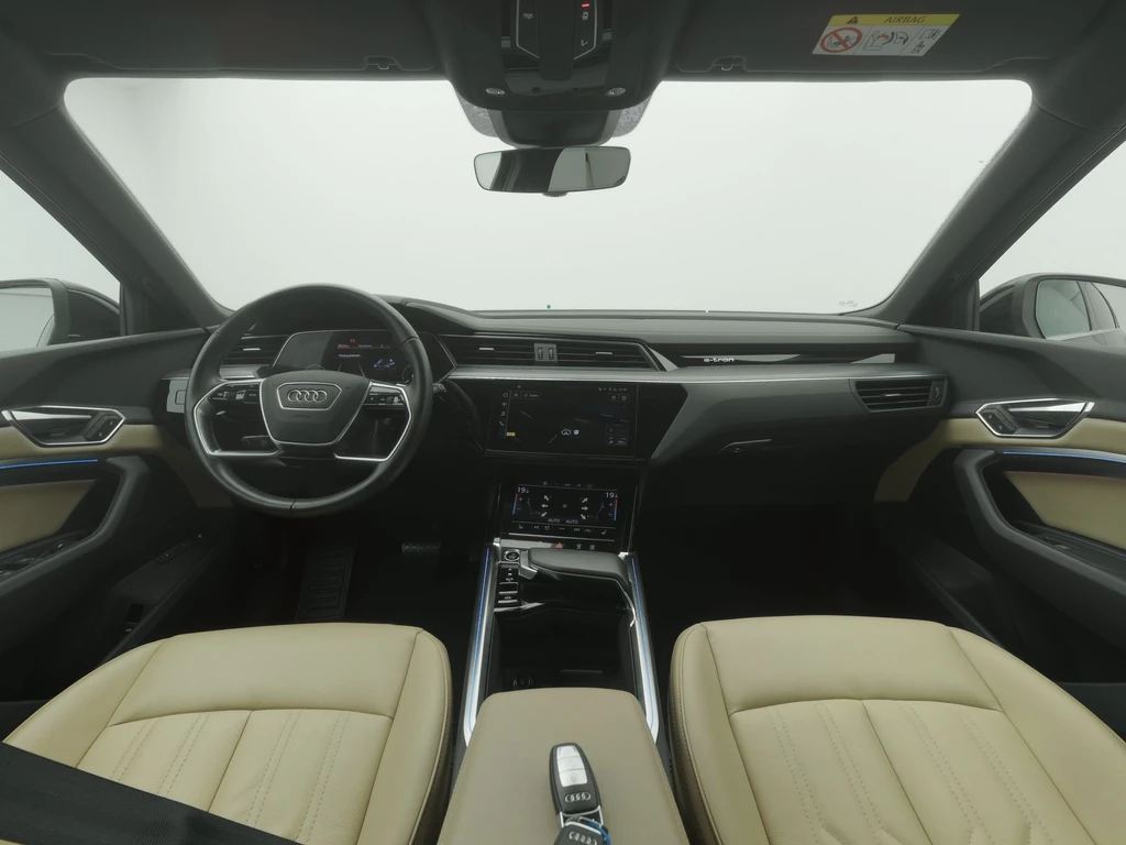 Audi e-tron – foto 22