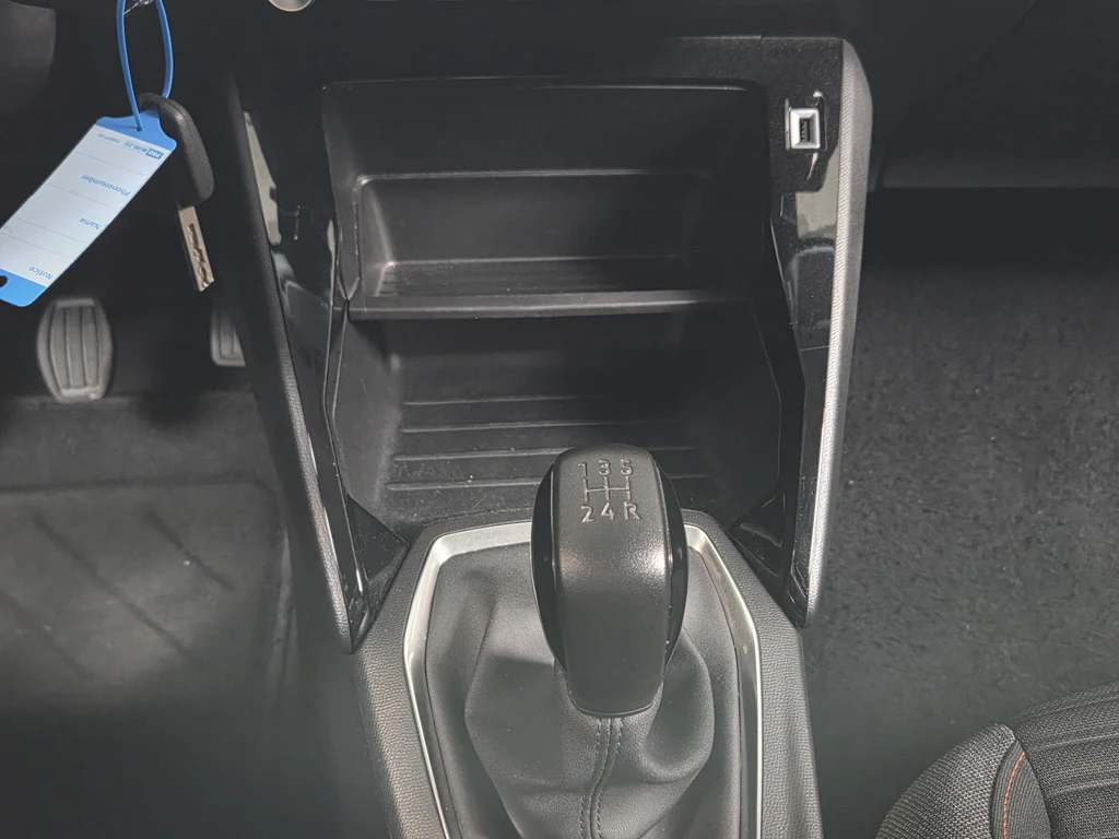 Peugeot 208 – foto 29
