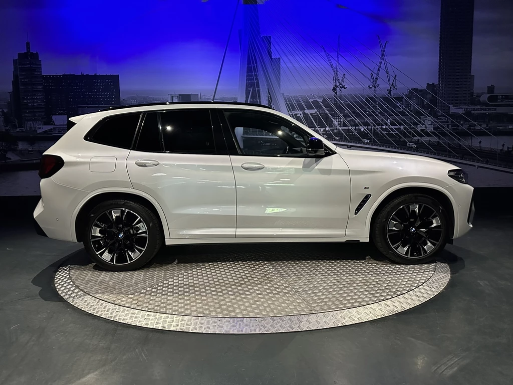 BMW iX3 – foto 13