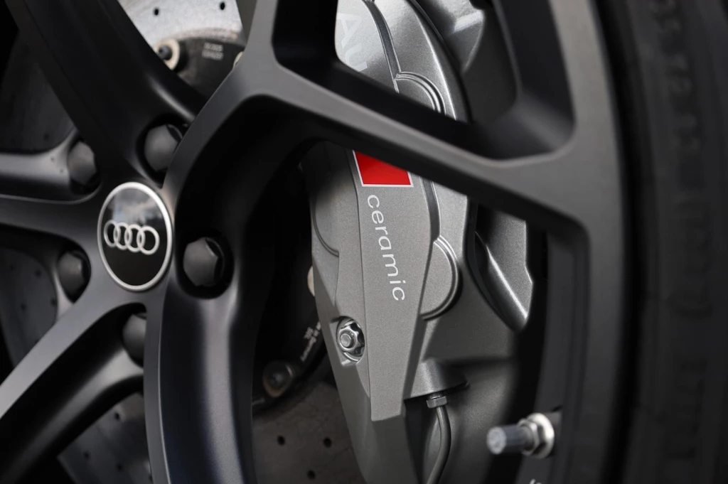 Audi RSQ8 – foto 29