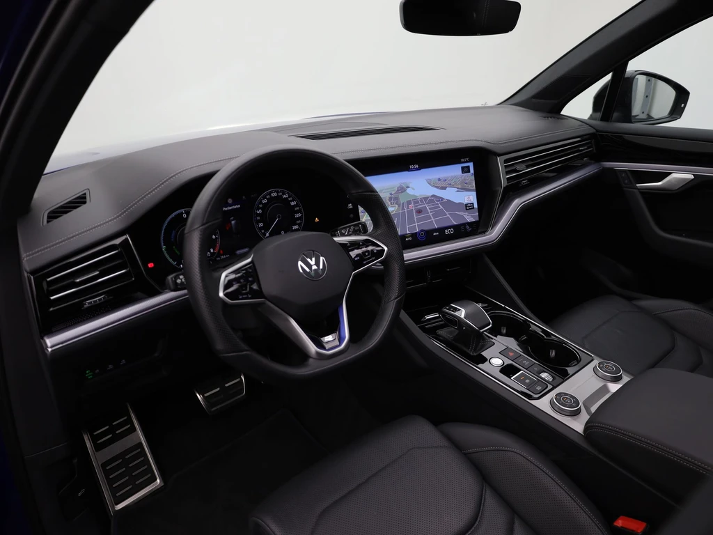 Volkswagen Touareg – foto 17