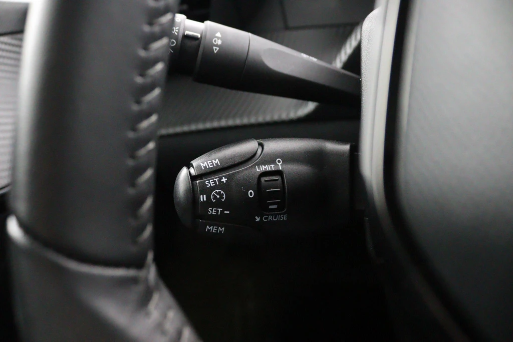 Peugeot e-208 – foto 19