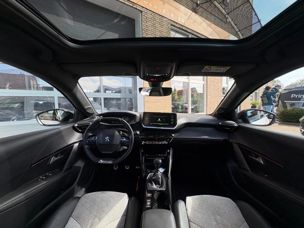 Peugeot 208 – foto 52