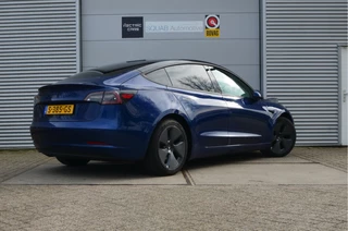 Tesla Model 3 – thumbnail 3