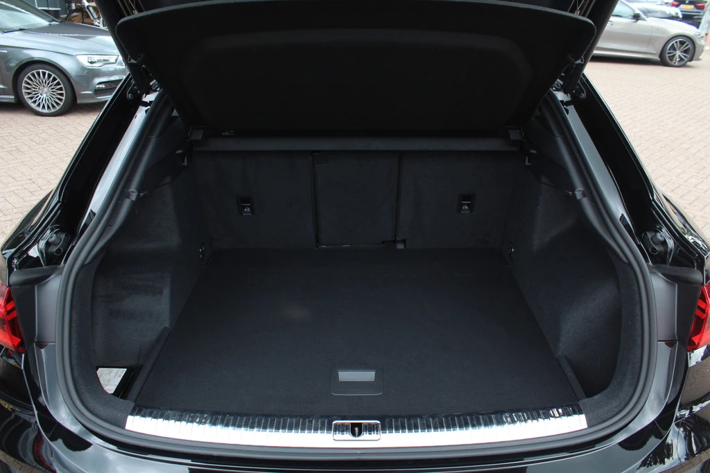 Audi Q3 – foto 18