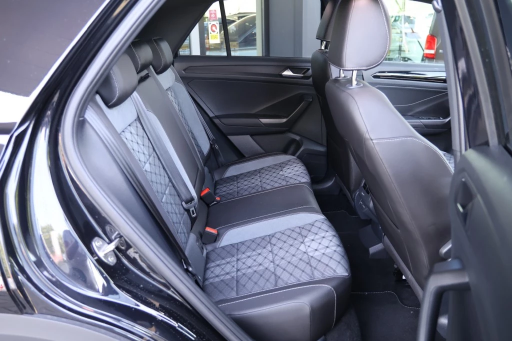 Volkswagen T-Roc – foto 13