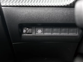 Peugeot 2008 – thumbnail 24