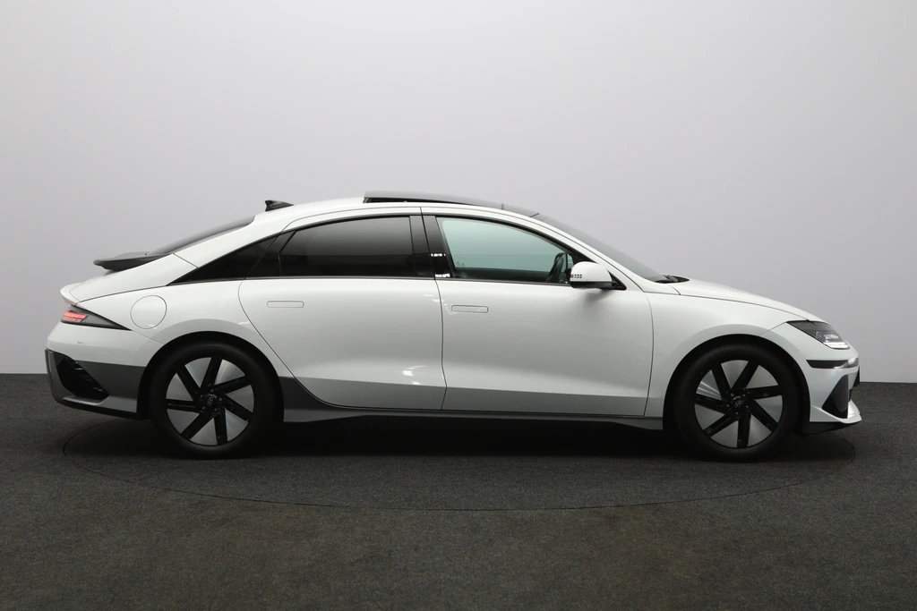 Hyundai IONIQ 6 – foto 7