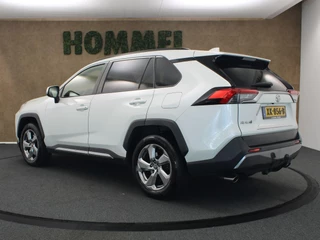 Toyota RAV4 – thumbnail 4