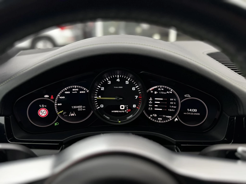 Porsche Cayenne – foto 12