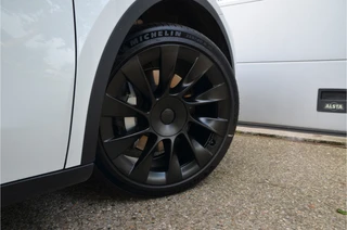 Tesla Model Y – thumbnail 10