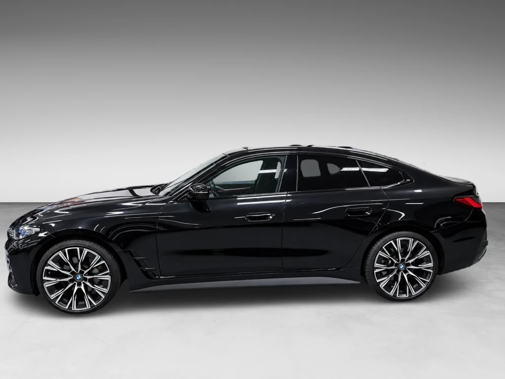 BMW i4 – foto 3