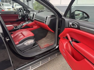 Porsche Cayenne – thumbnail 26