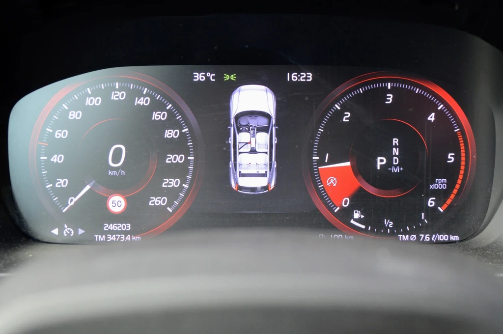 Volvo XC40 – foto 13