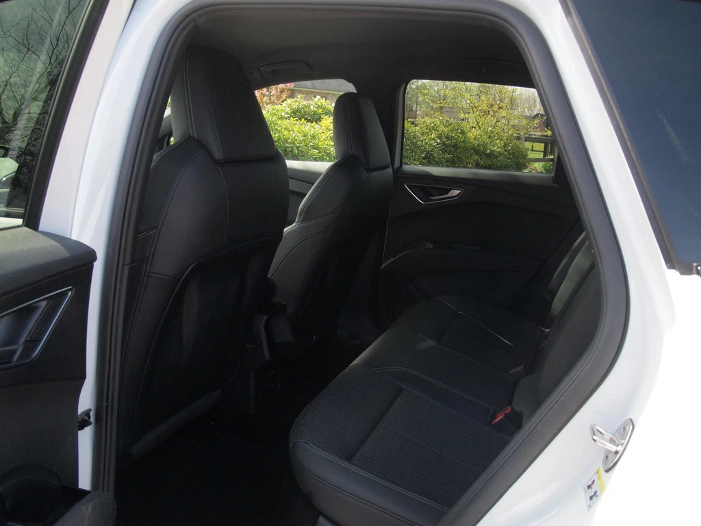 Audi Q4 e-tron – foto 28