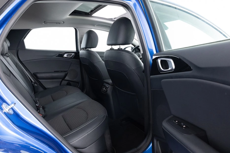 Kia XCeed – foto 13